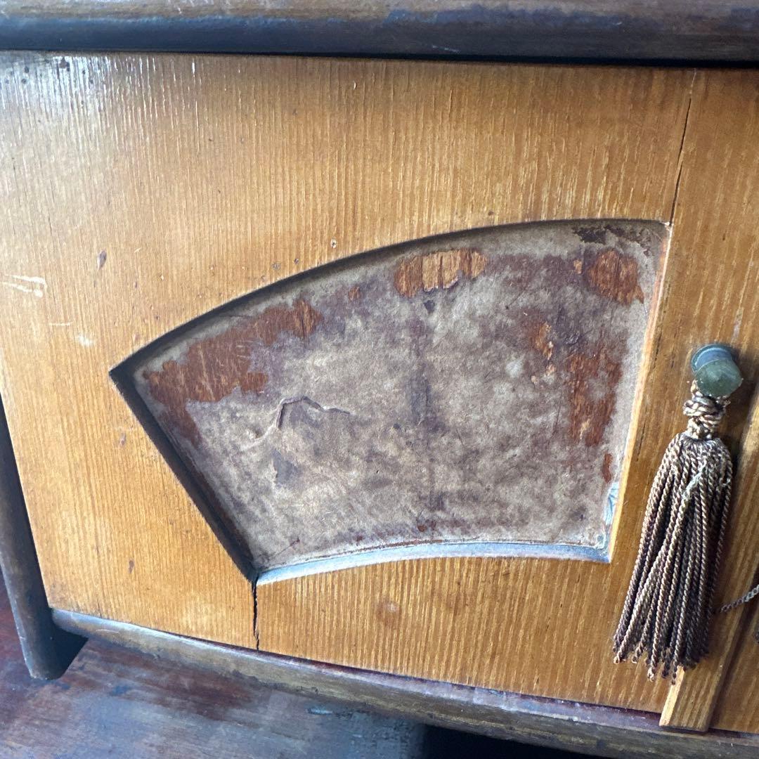 瞬間的お値下げ‼️ヴィンテージ　茶箪笥　アザミの絵が描かれていて素敵❣️