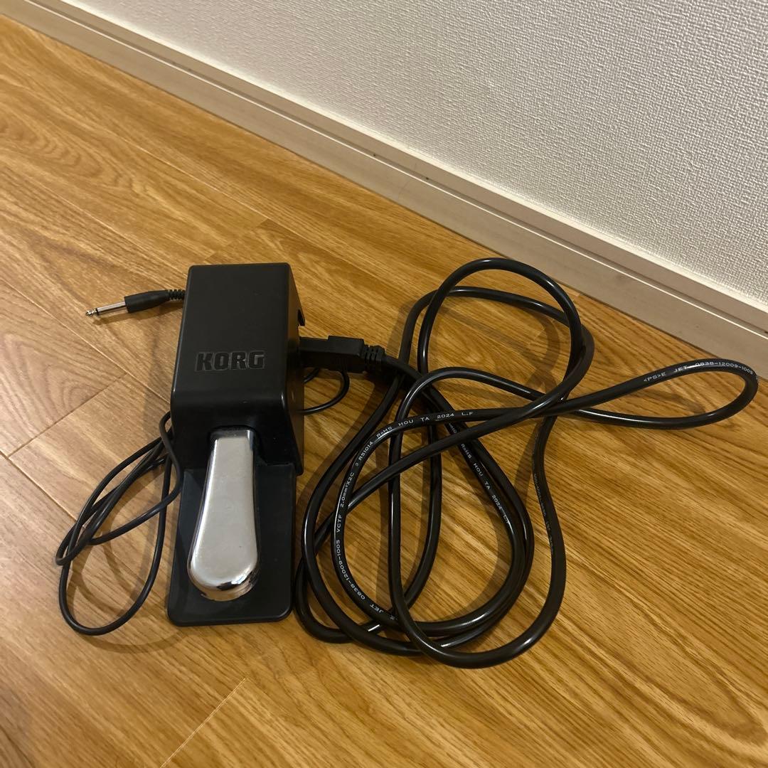 都内引き取り限定　KORG SV-1 73鍵 ペダル付　キャスターケース付き