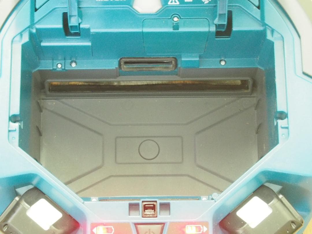 美品！マキタ　ロボット掃除機 RC200D （23年製）