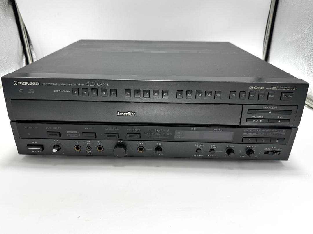 美品 パイオニア（PIONEER）カラオケLDプレイヤー CLD-K800