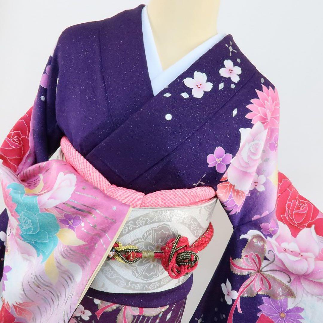 ヒロりん✺美品 正絹 銀通し 刺繍 蝶 薔薇 トール振袖 着物 A1744