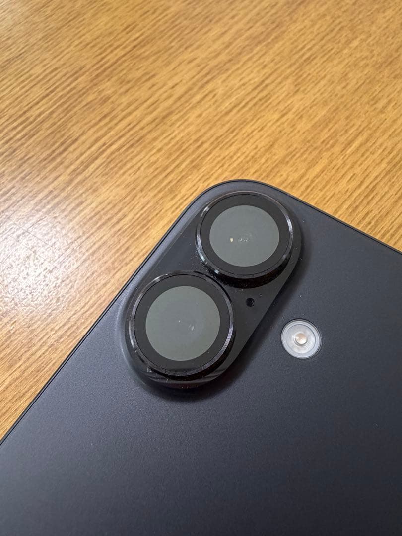 【美品】iPhone16 128GB simフリー