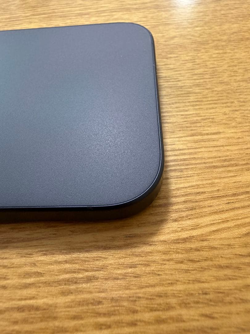 【美品】iPhone16 128GB simフリー