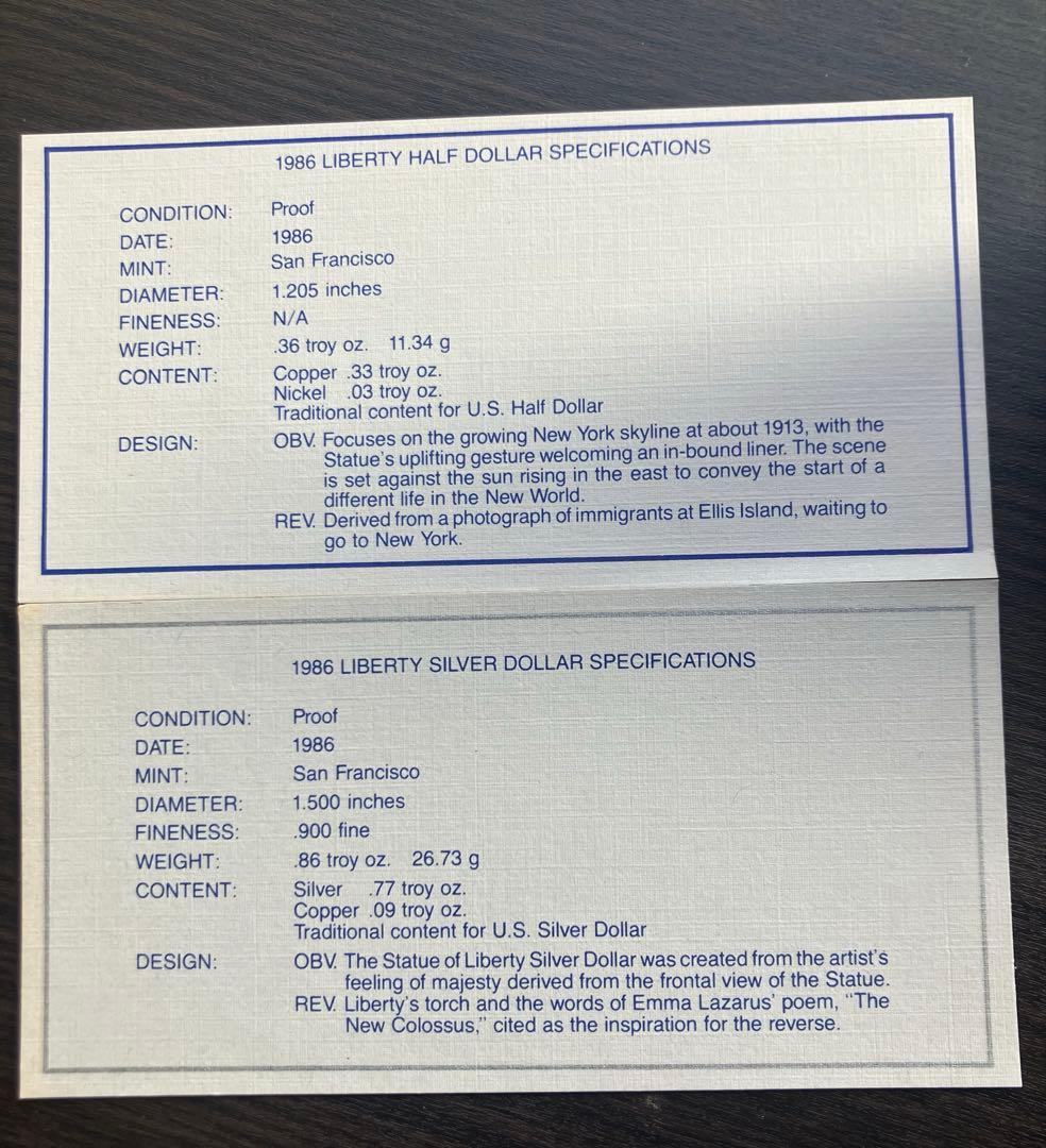 アメリカ　リバティ2枚セット　 1ドル銀貨（銀90%）とハーフダラー