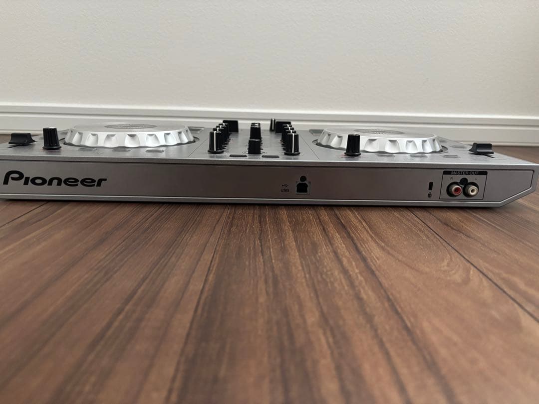 Pioneer DDJ-SB-S DJコントローラー