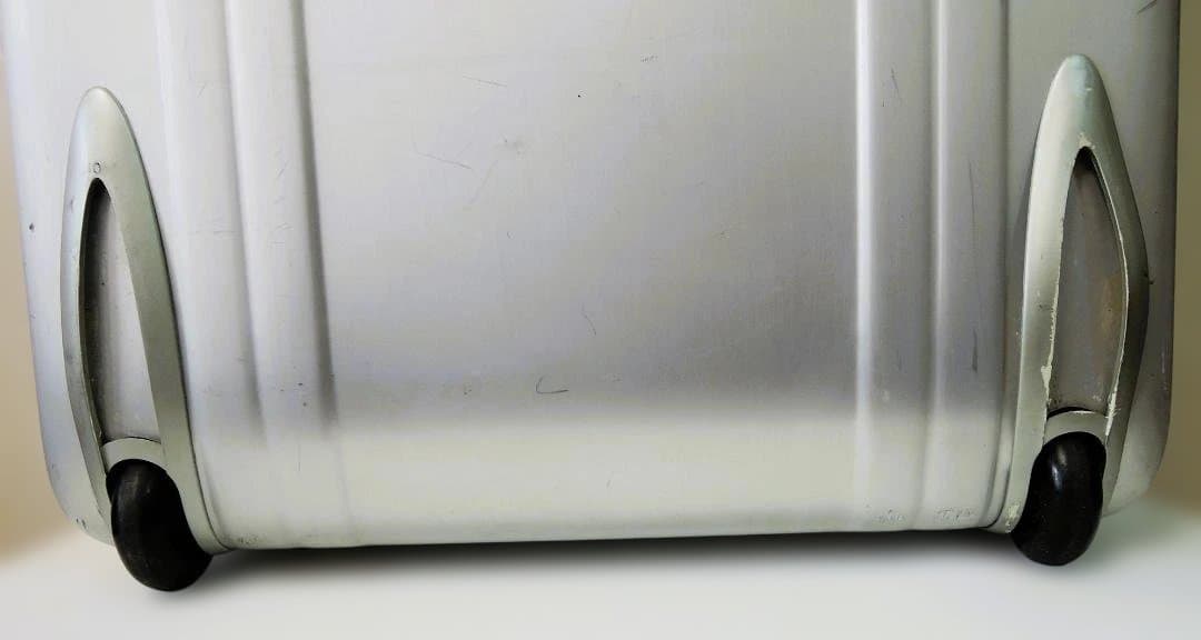 ZERO HALLIBURTON 大容量スーツケース 2輪