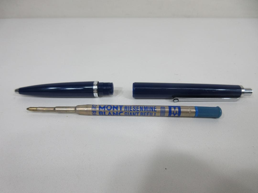 0413U モンブラントラベラー5200 ボールペン ブルー