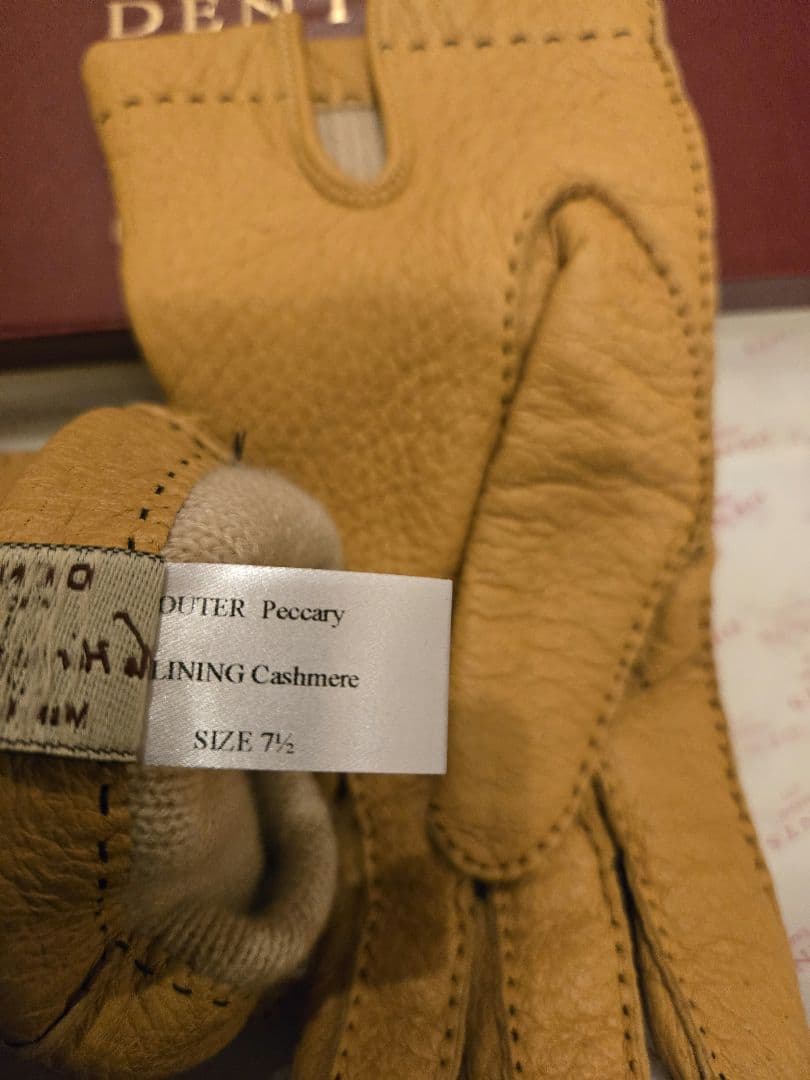 Dents ペッカリーグローブ コーク サイズ 7 1/2