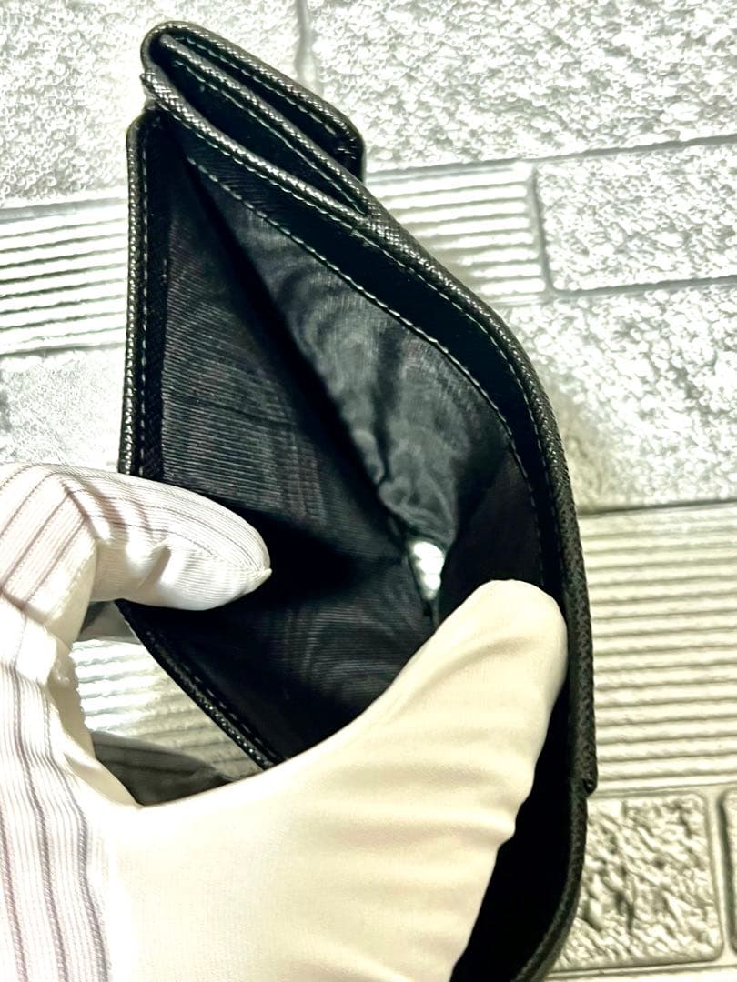 PRADA 1MH043 サフィアーノトライアングル 三つ折り財布