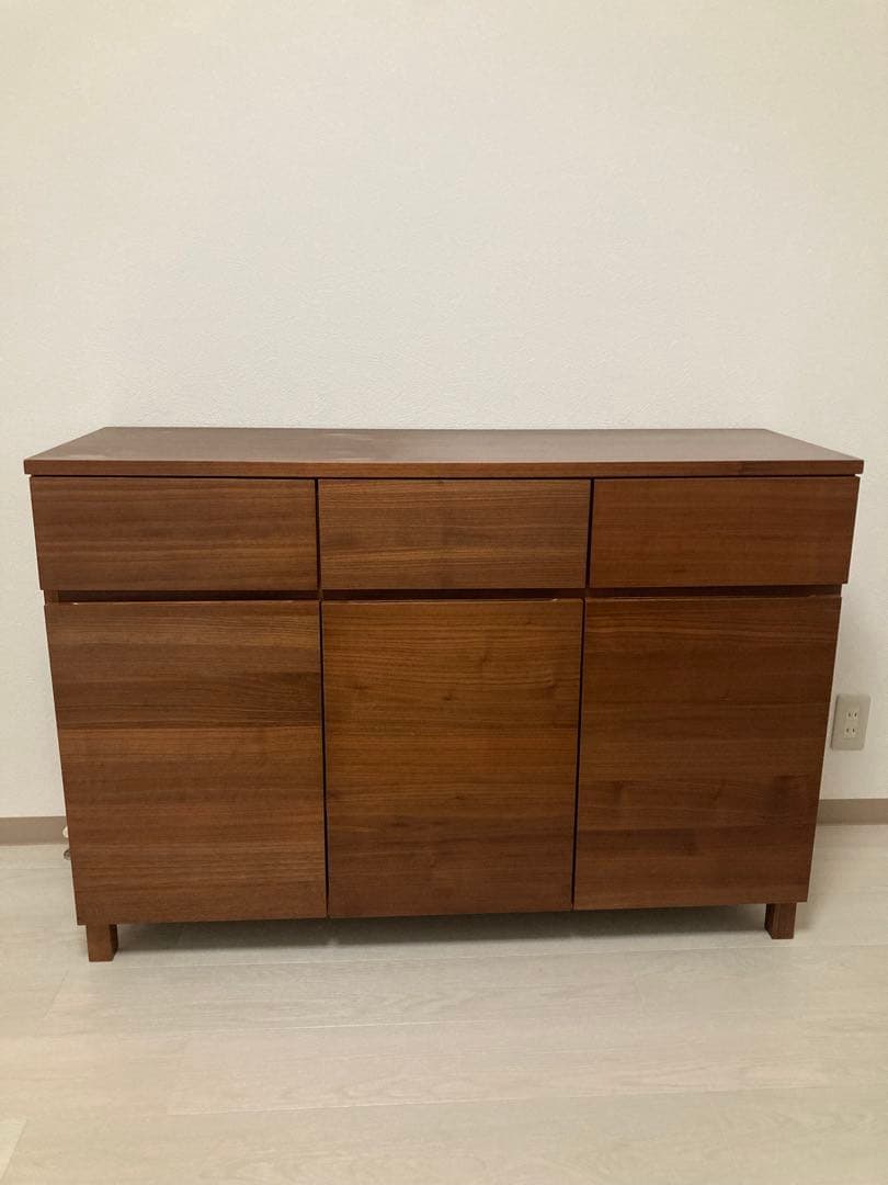 無印ウォールナット　キャビネット