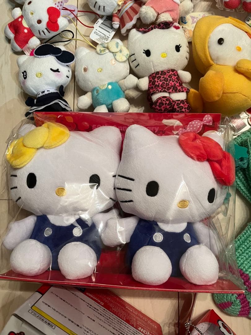 サンリオ キティ ぬいぐるみ マスコット ハローキティ 大量 まとめ売り 雑貨