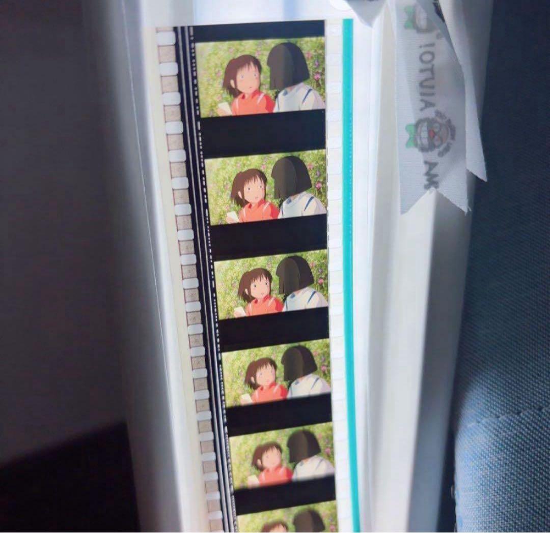 【美品】三鷹の森ジブリ美術館　フィルムブックマーカー しおり　千と千尋の神隠し