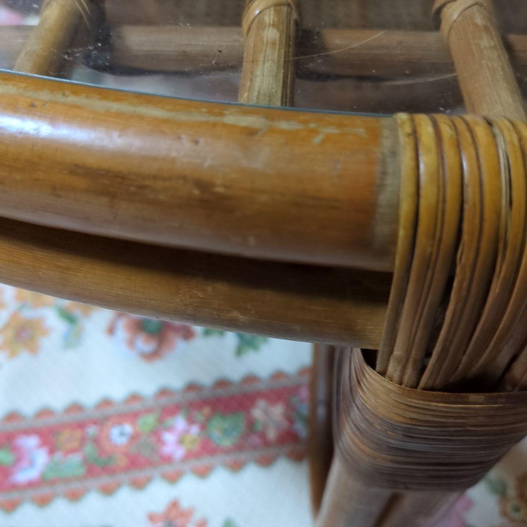 レトロ　ラタン製 円形座卓 メッシュデザイン　　直径９０センチ　高さ３５センチ