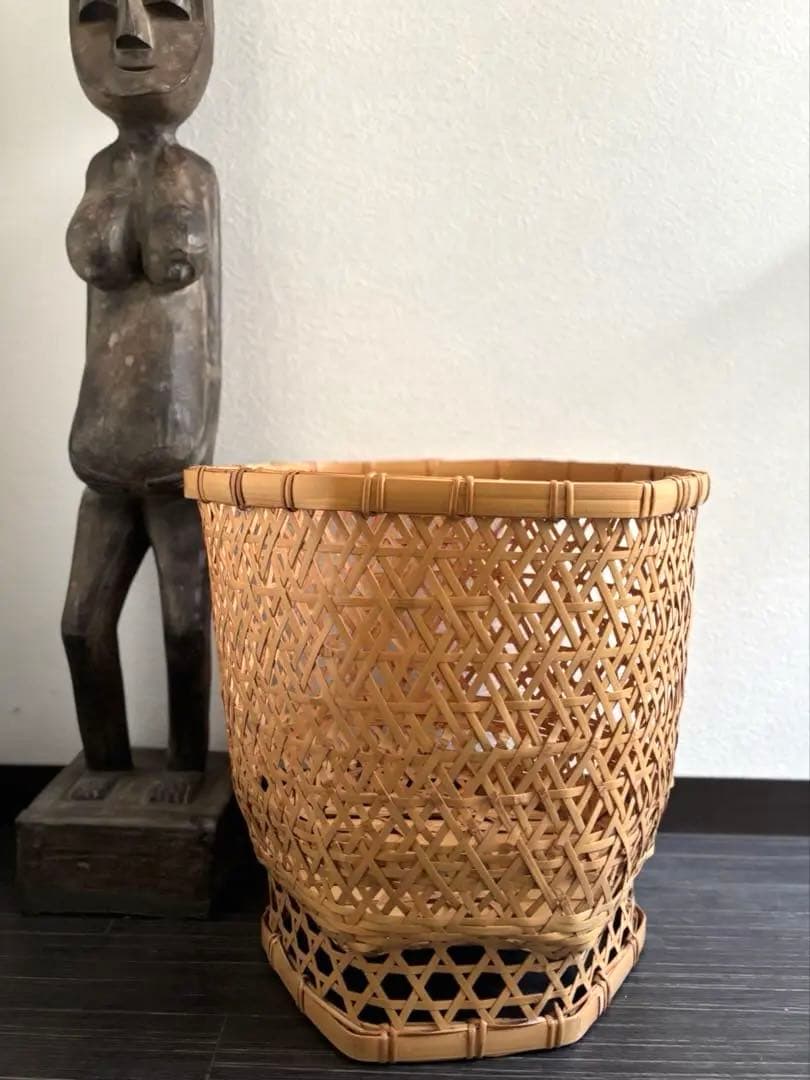 689 民芸 工芸 竹細工 竹かご 六角かご 脱衣カゴ 籠 インテリア 美品