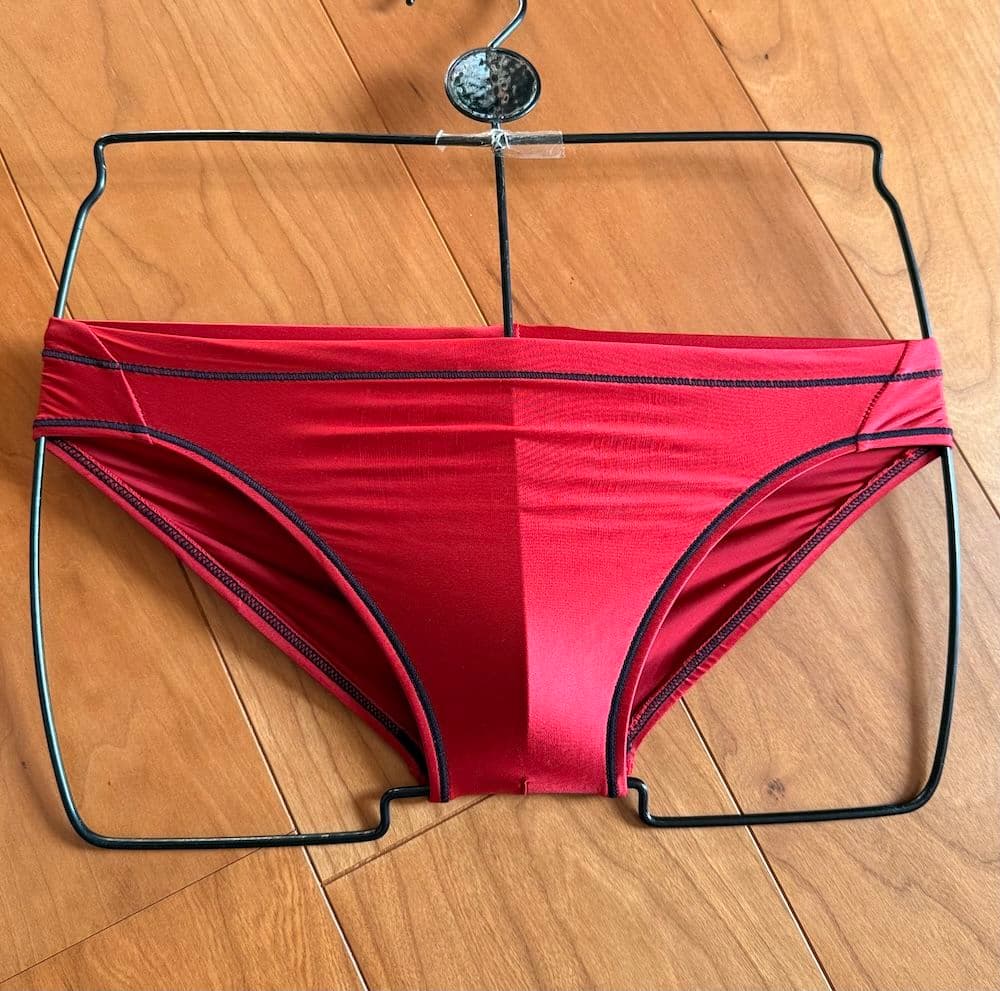 asics 初期スプラッシャーS 超光沢 レッド 140サイズ 競泳水着 競パン