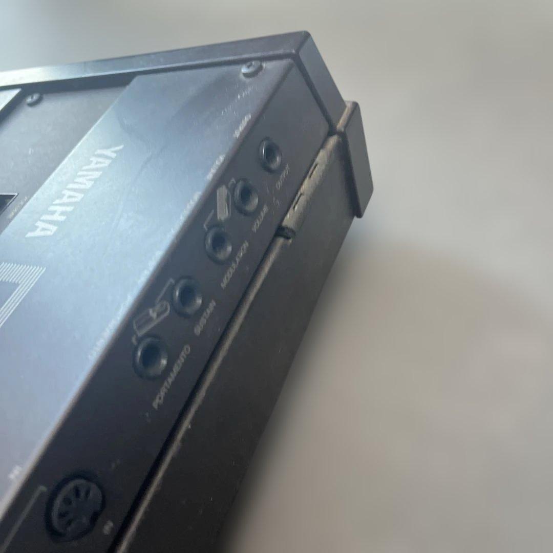 ヤマハ YAMAHA DX7 シンセサイザー 通電確認済み中古