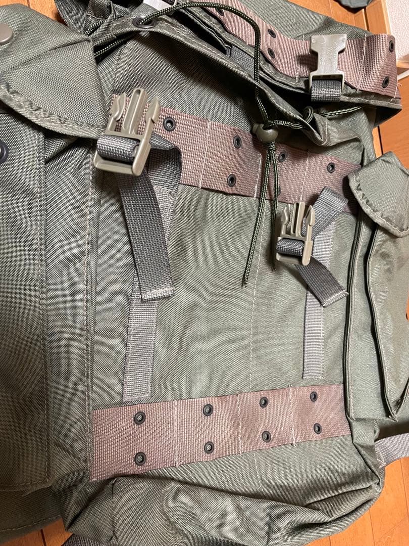 ミリタリーリュック　KLU1993 グリーン　paratwerk