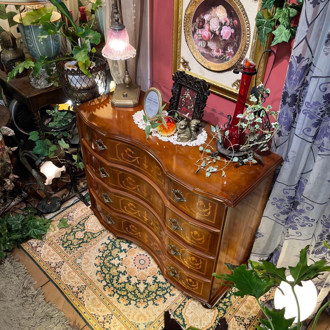 雪　Sale イタリアン アンティークPT 象嵌　４DRキャビネット