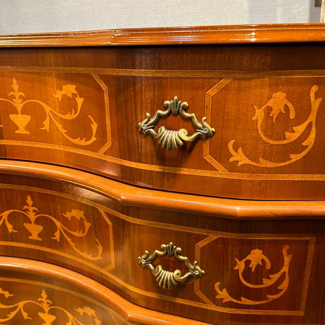 雪　Sale イタリアン アンティークPT 象嵌　４DRキャビネット