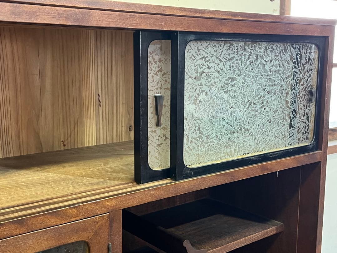 M*n様 アンティーク木製水屋箪笥 ガラス戸棚 飾り棚 レトロ食器棚