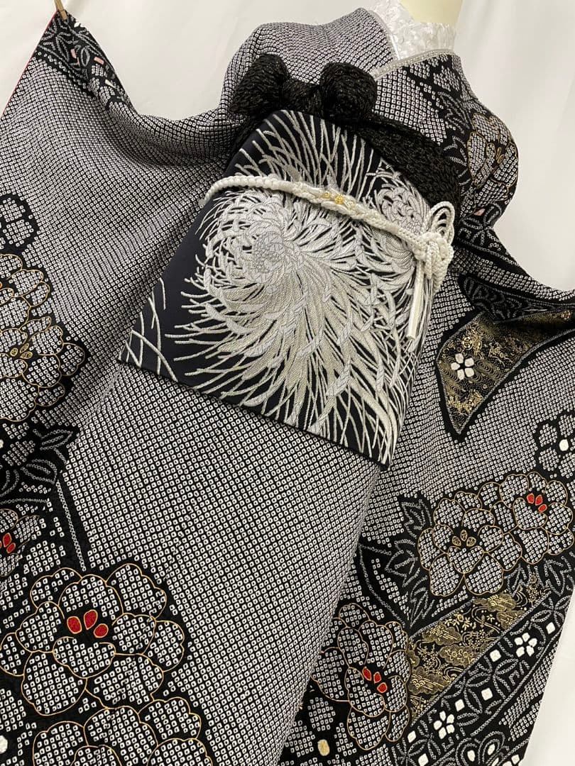 売約済み【WA-Modern】★★正絹モノトーン総絞り振袖フルセット★★