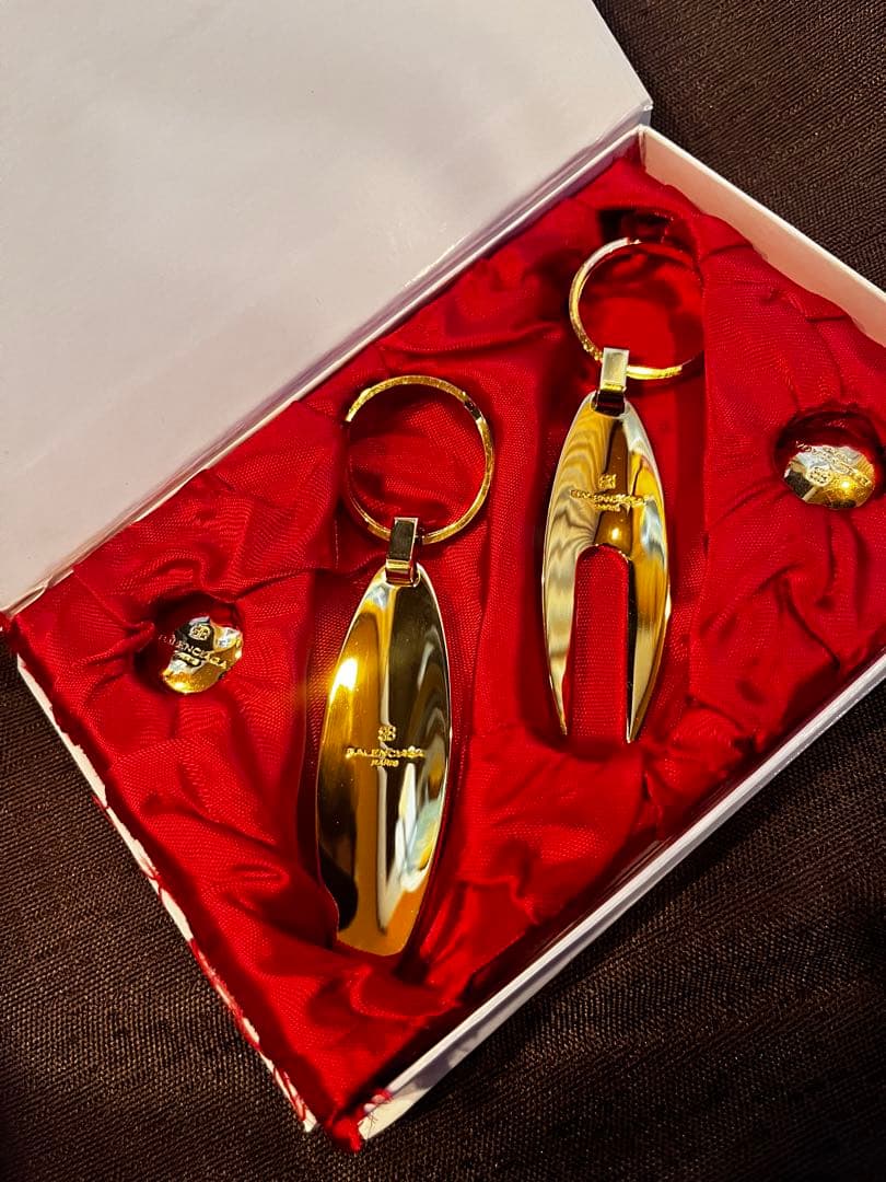 Balenciaga ゴールドキーホルダーセット