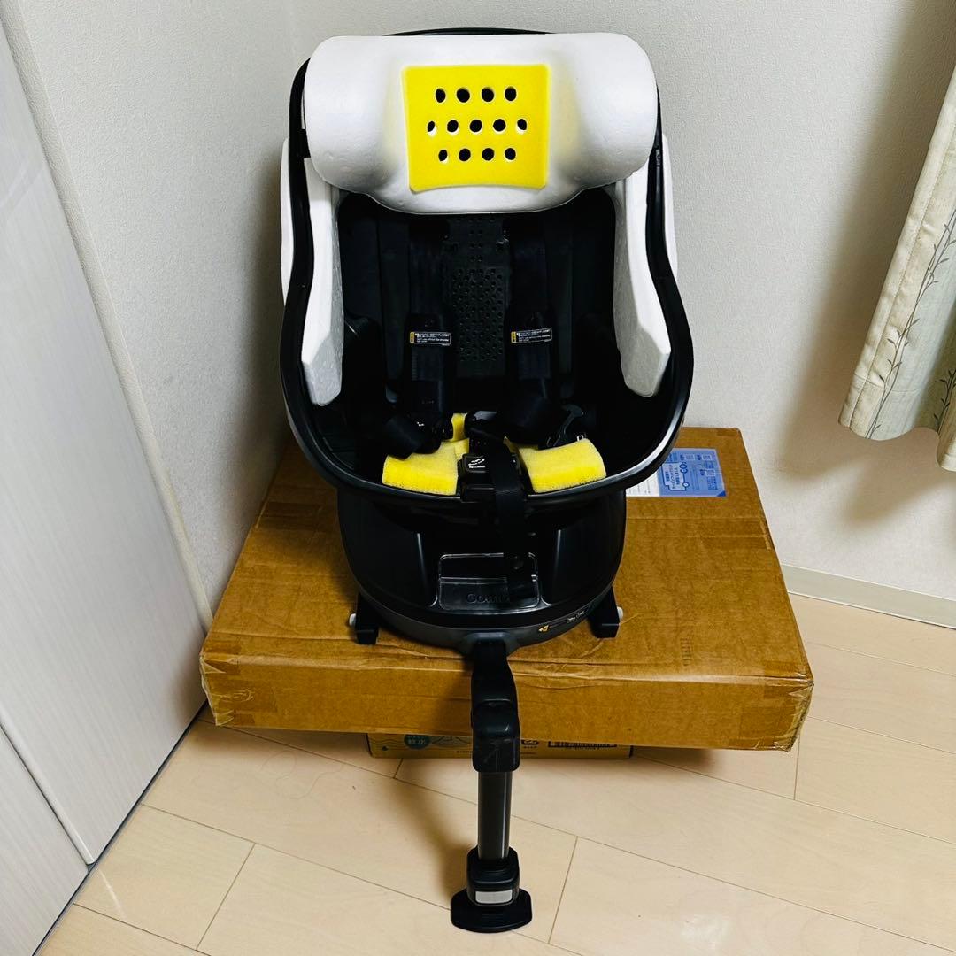 combi クルムーヴ アドバンス ISOFIX JP-590 チャイルドシート