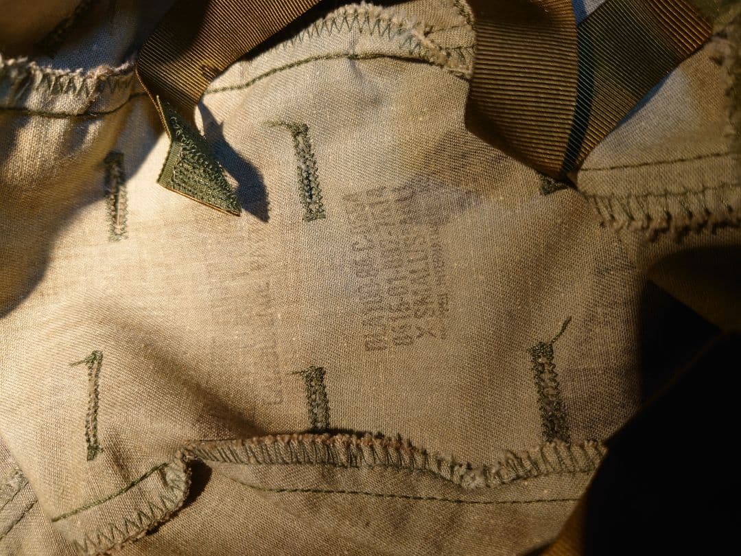 米軍放出　実物防弾Pasgtヘルメット　フリッツバリスティックヘルメット 80s