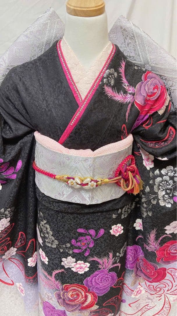 振袖 黒地 花柄　振袖フルセット　成人式　振袖　振袖5点セット　正絹