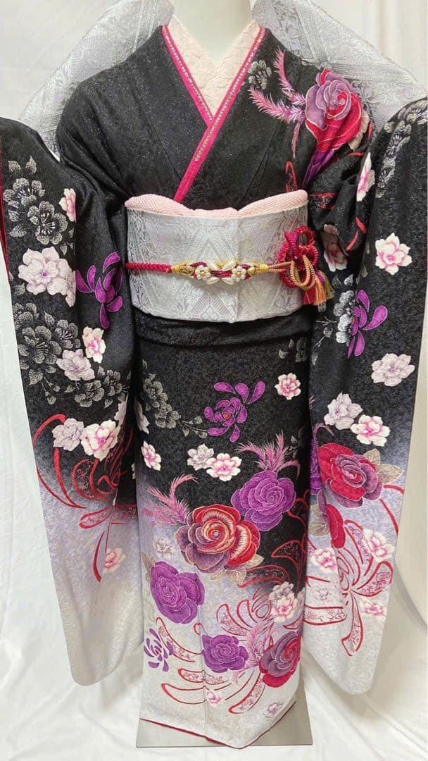 振袖 黒地 花柄　振袖フルセット　成人式　振袖　振袖5点セット　正絹