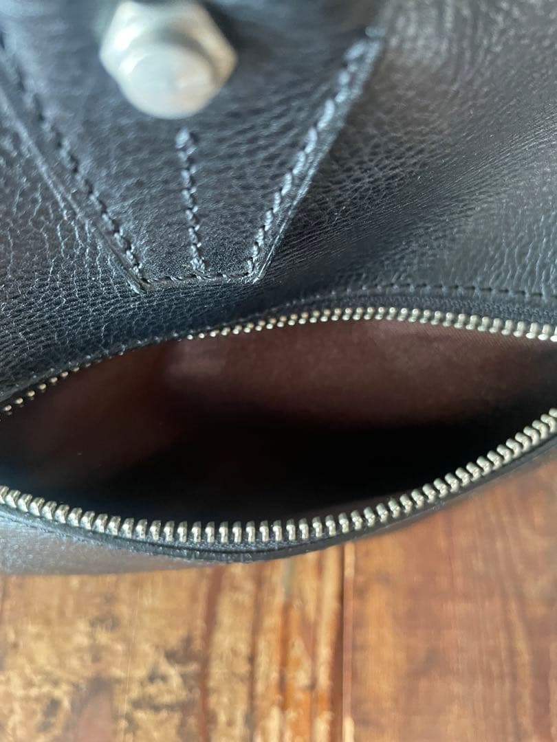 【3回使用】万双　シモーネＢＯＸ　ダブル天ファスナー　ブラック　ストラップ有り