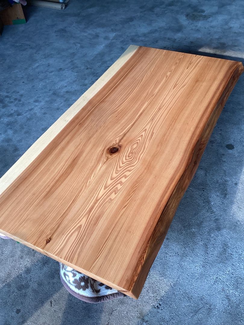こー　日光杉　一枚板　テーブル　塗装済　天板のみ　　　　杉