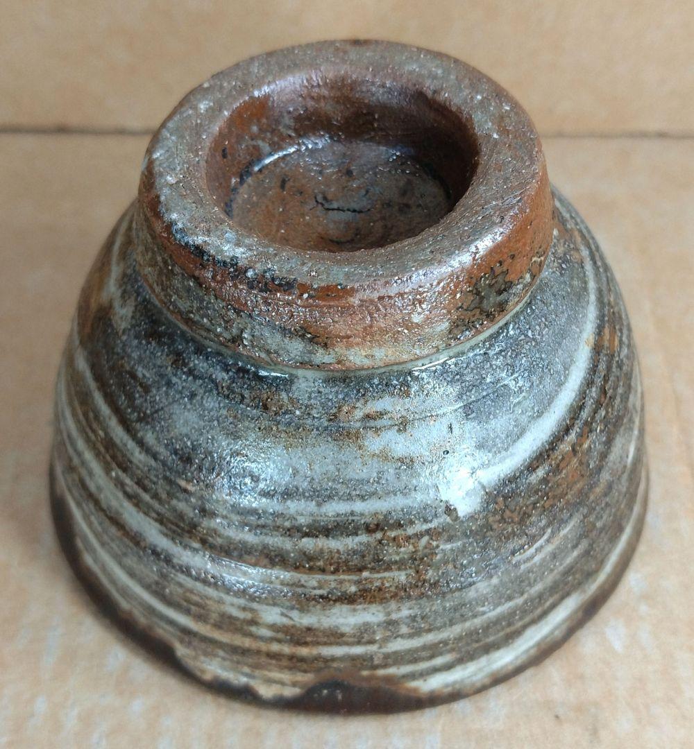 本人書付【本物保証】金城次郎 ぐい呑(壷屋焼 笑魚文ぐい呑）共箱 栞 人間国宝