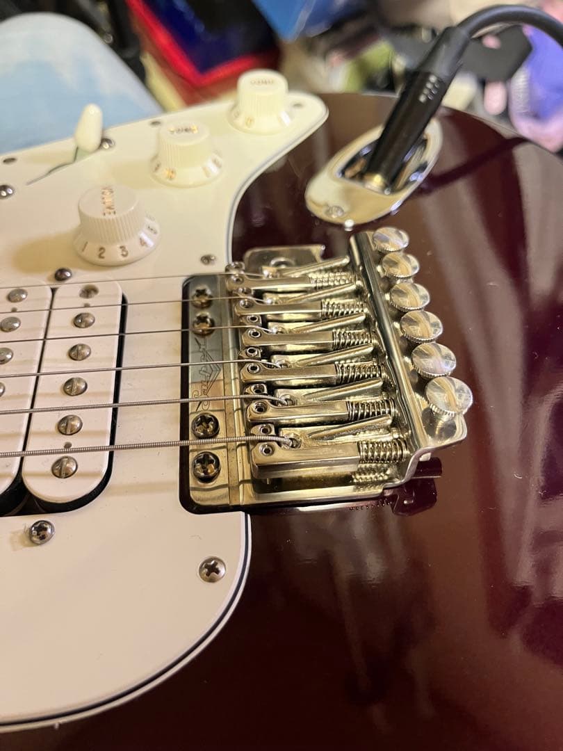 限定値下げ　Fender standard stratcaster SSH