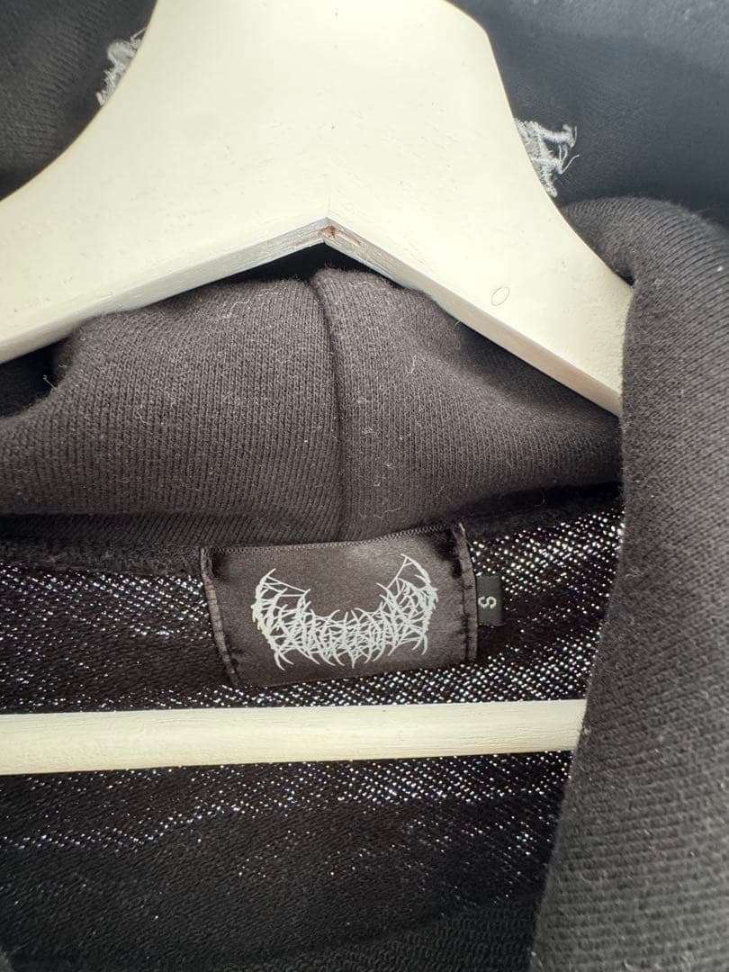 YXNGBRATZ メドゥーサパーカー jahxncho ORIGAMI 着用