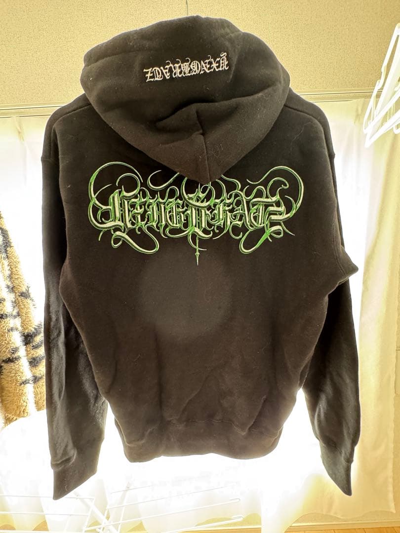 YXNGBRATZ メドゥーサパーカー jahxncho ORIGAMI 着用