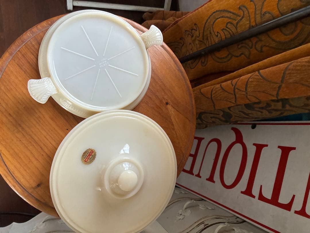 ファイヤーキング　パイ　プレート　キャセロール　アイボリー　テーブルサーバー美品