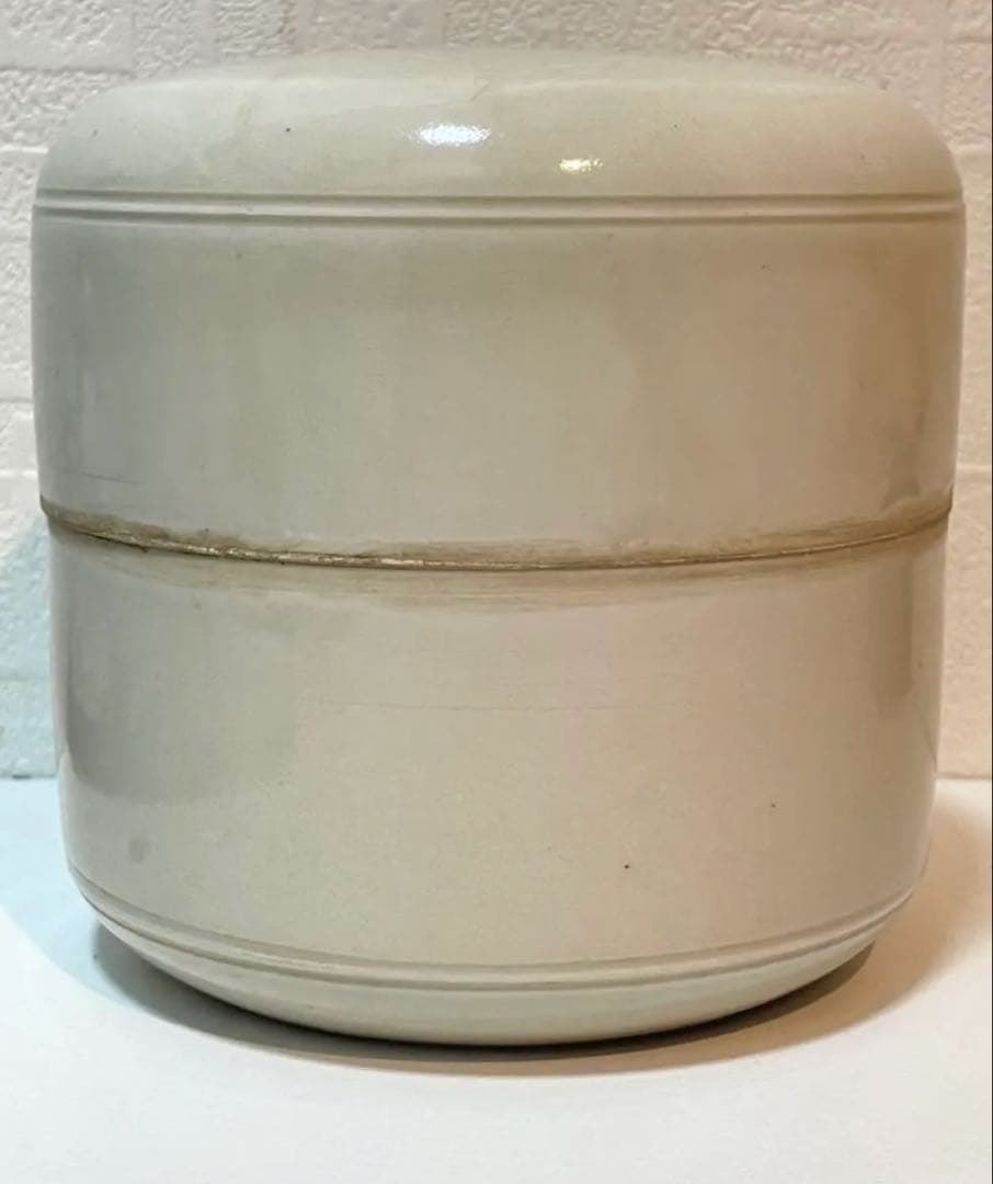 中国 骨董品 北宋時代 尚食局 定窯白磁 剔刻 龍紋盒。