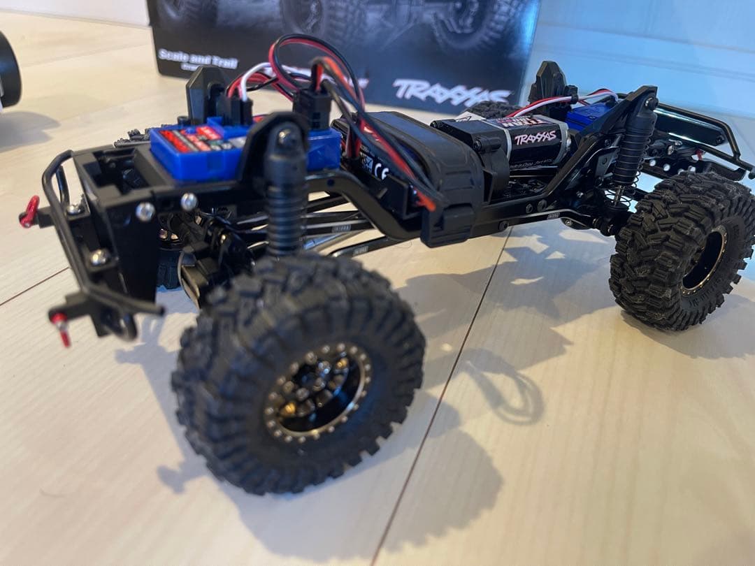 トラクサス　TRX4M ブロンコ　美品　フルカスタム　4×4
