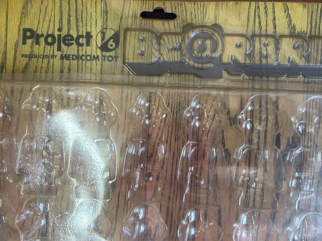 ベアブリック ブリスターケース