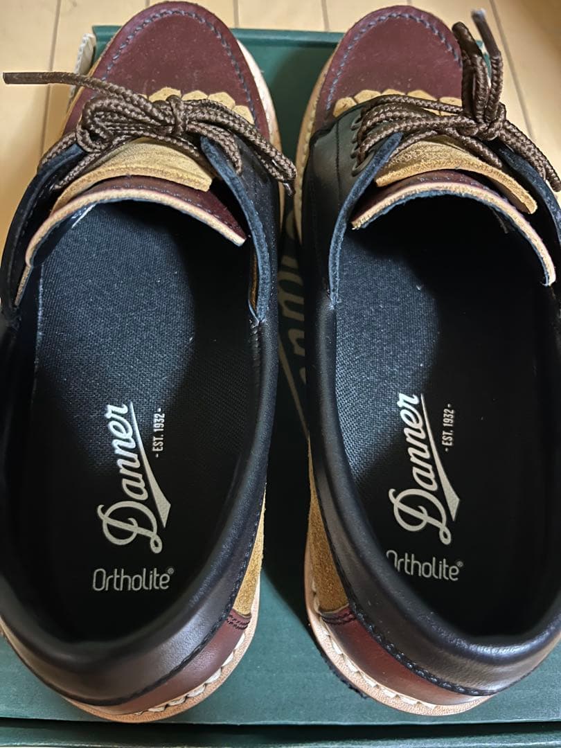 ダナー　モカシンシューズ