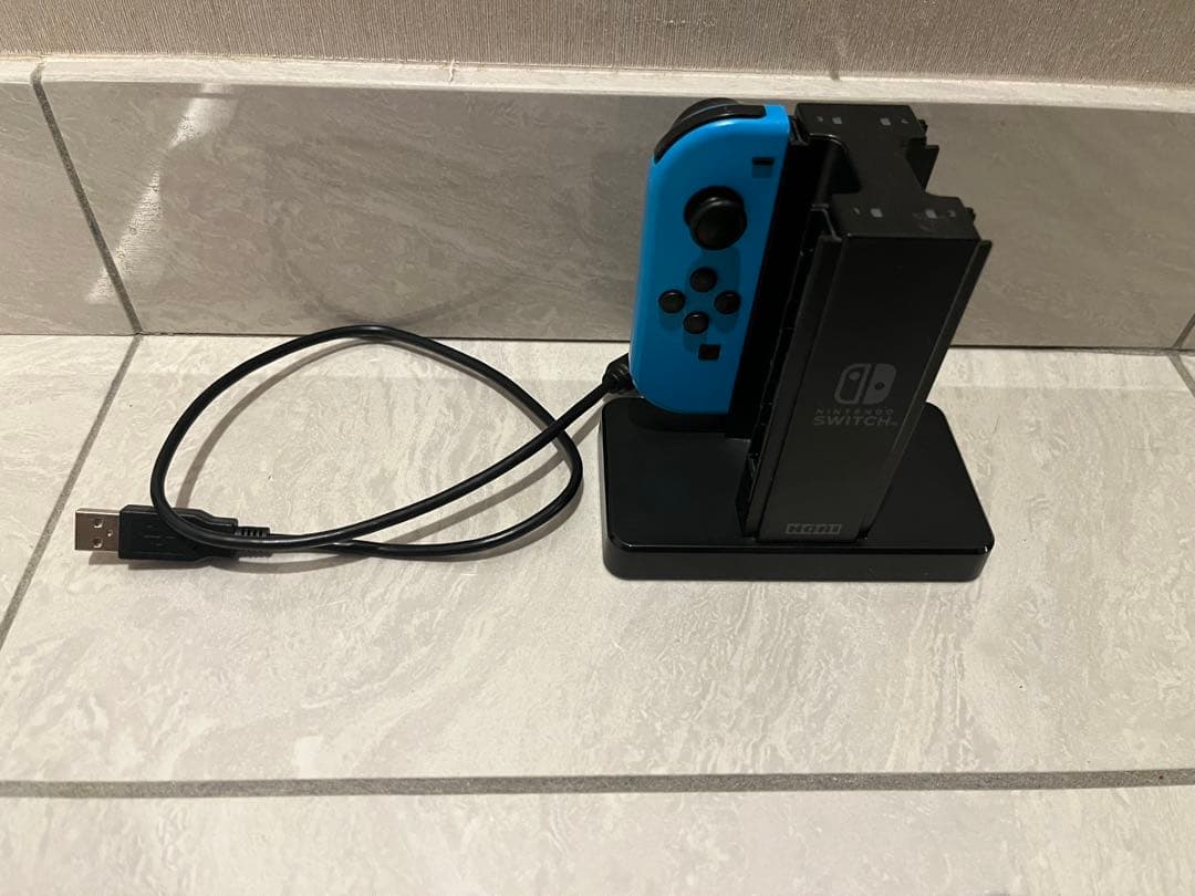 Nintendo switch本体 + ドック + グリップ+HDMI等