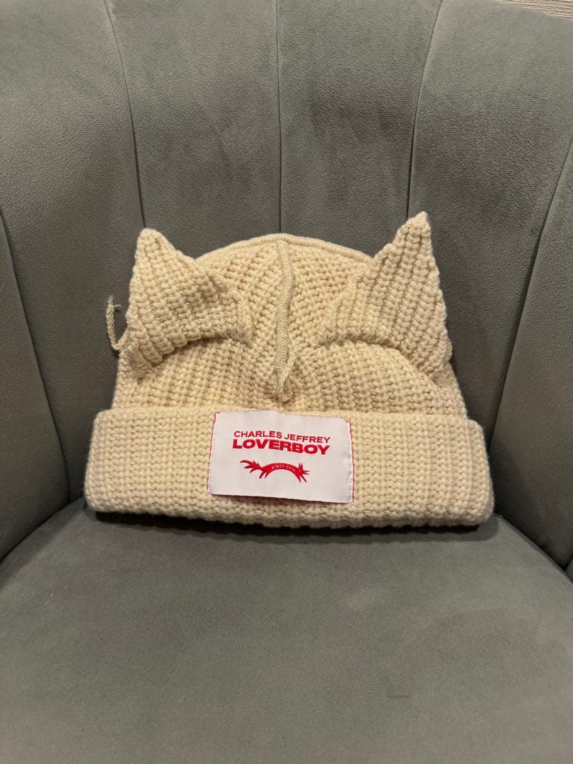 CHARLES JEFFREY LOVERBOYキツネ耳（猫耳）ニット帽