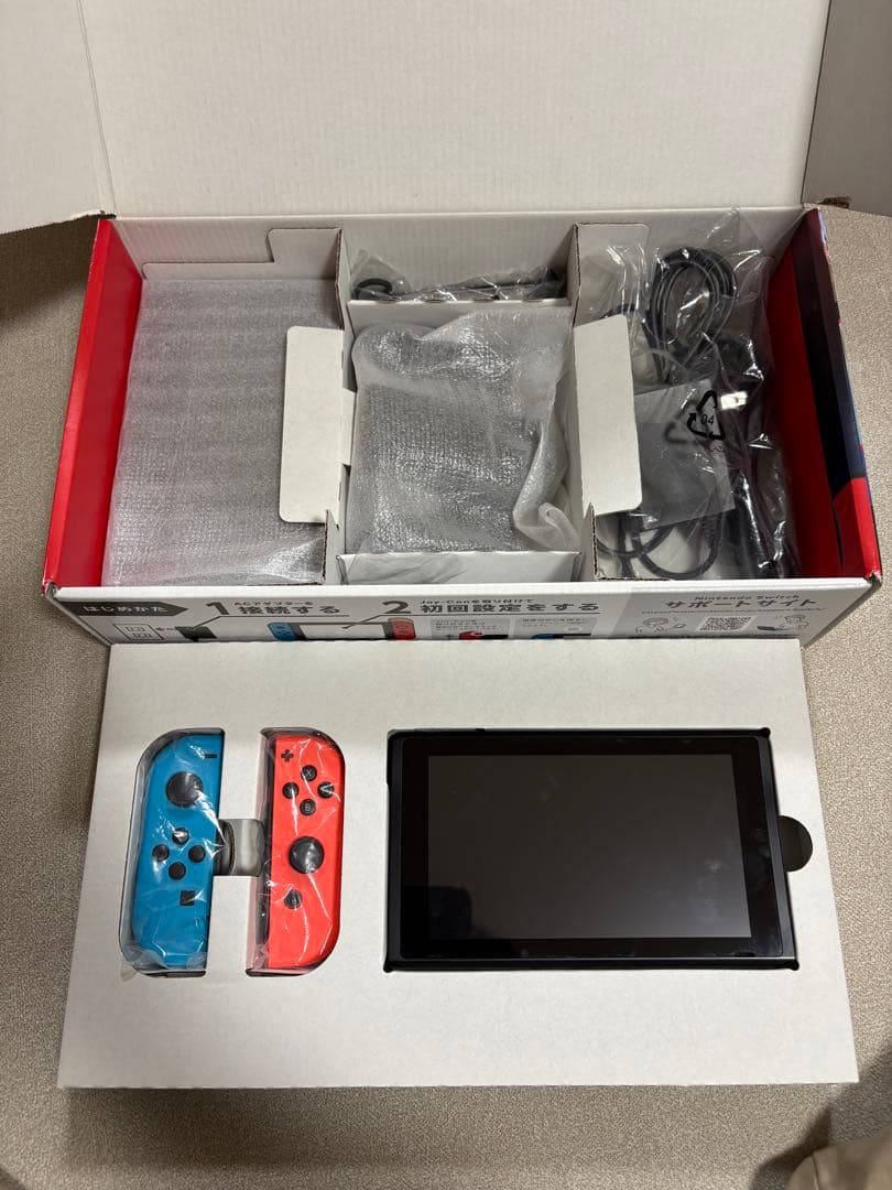 Nintendo Switch 本体 青/赤ジョイコン