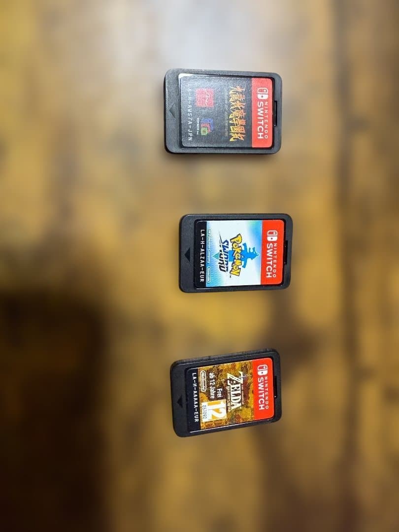 t*o様 （普通）Nintendo Switch（欧州版）ソフト3本付き・SDカ