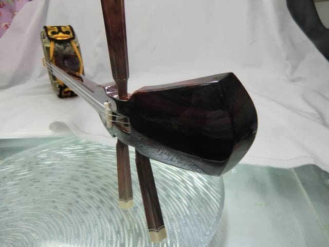 新品未使用(送料無料)79.800円　盛嶋開鐘蛇皮強化張チーガに縞黒檀棹セット