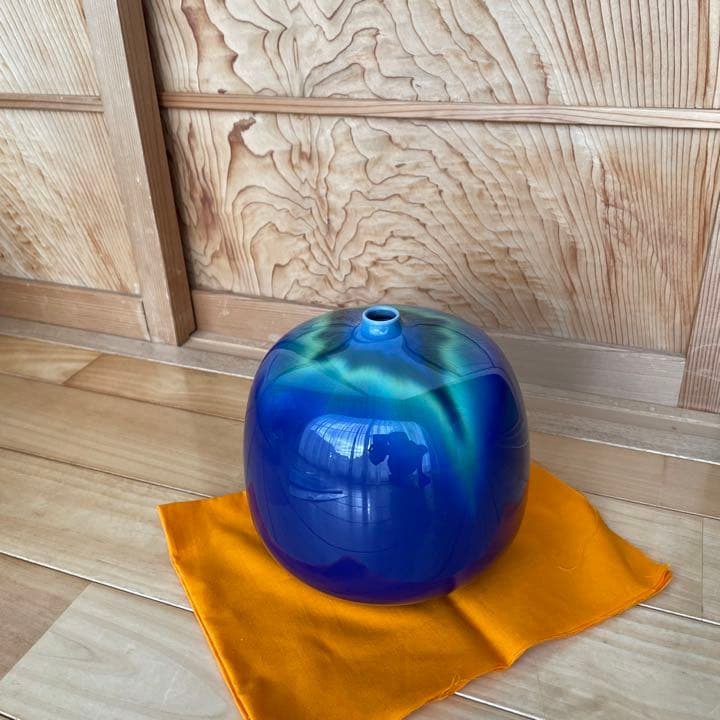 人間国宝 故三代 徳田八十吉　碧明耀彩