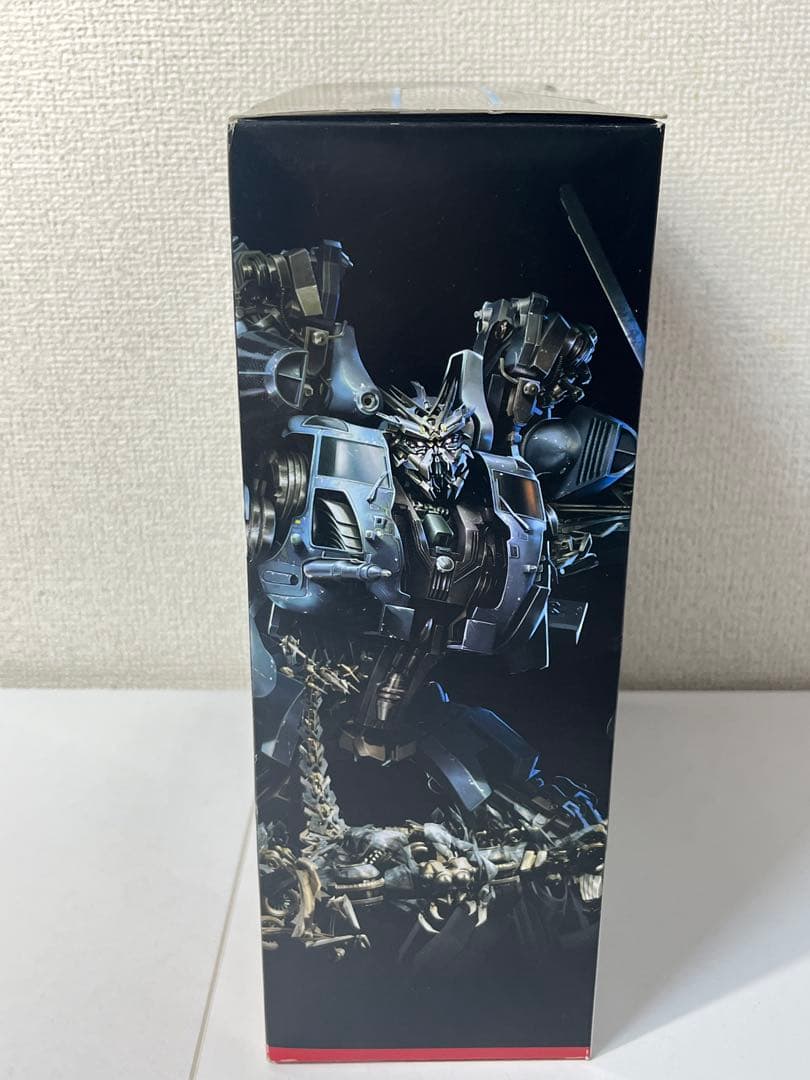 [未開封] トランスフォーマー SS-08 ブラックアウト