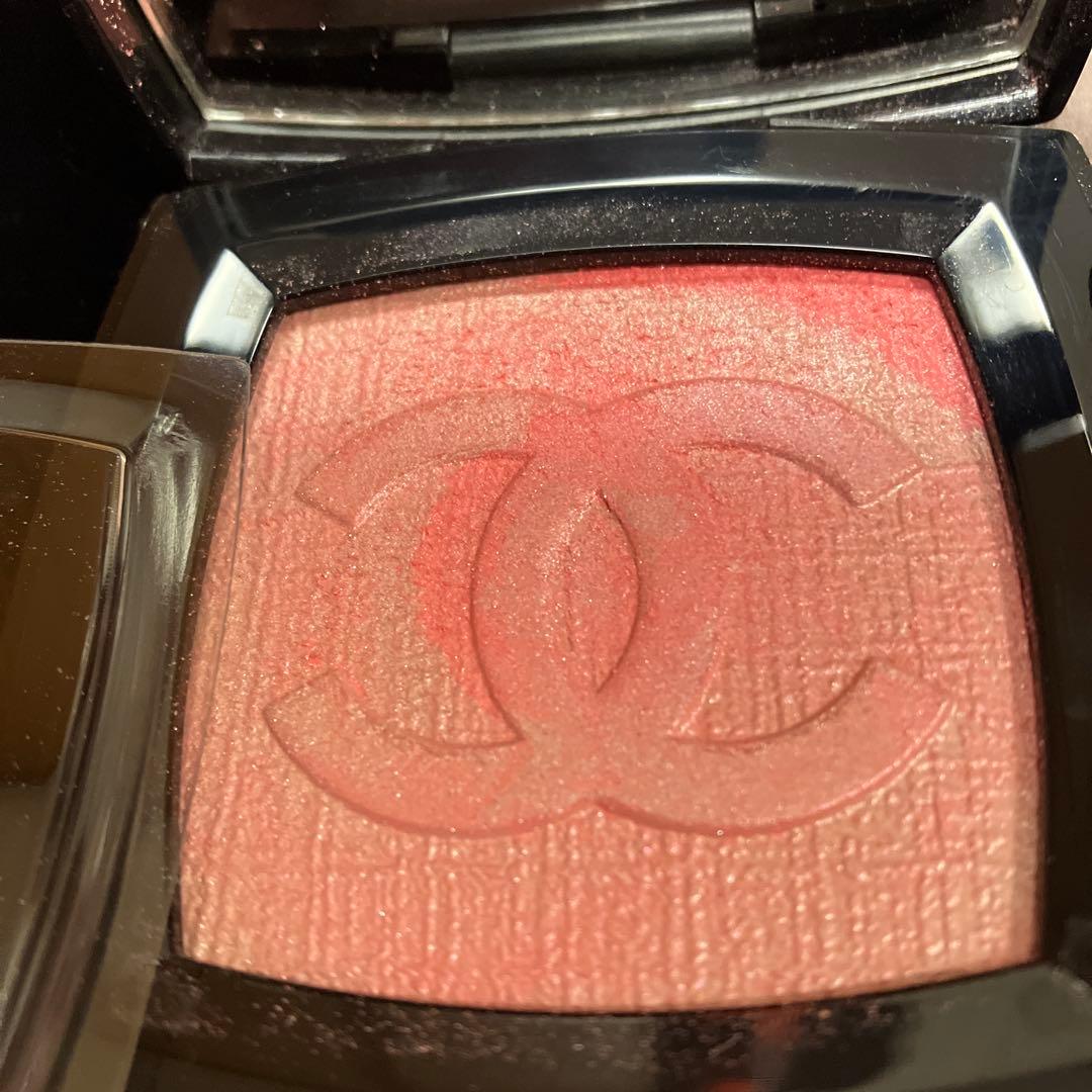 シャネル　ファンテジー ドゥ シャネル　（チークカラー）