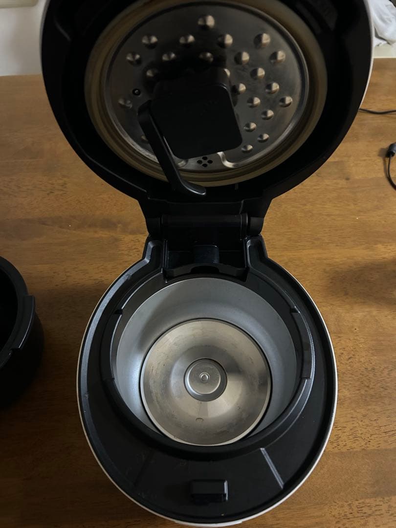 ヘルシオ ホットクック　KN-HW10G-W